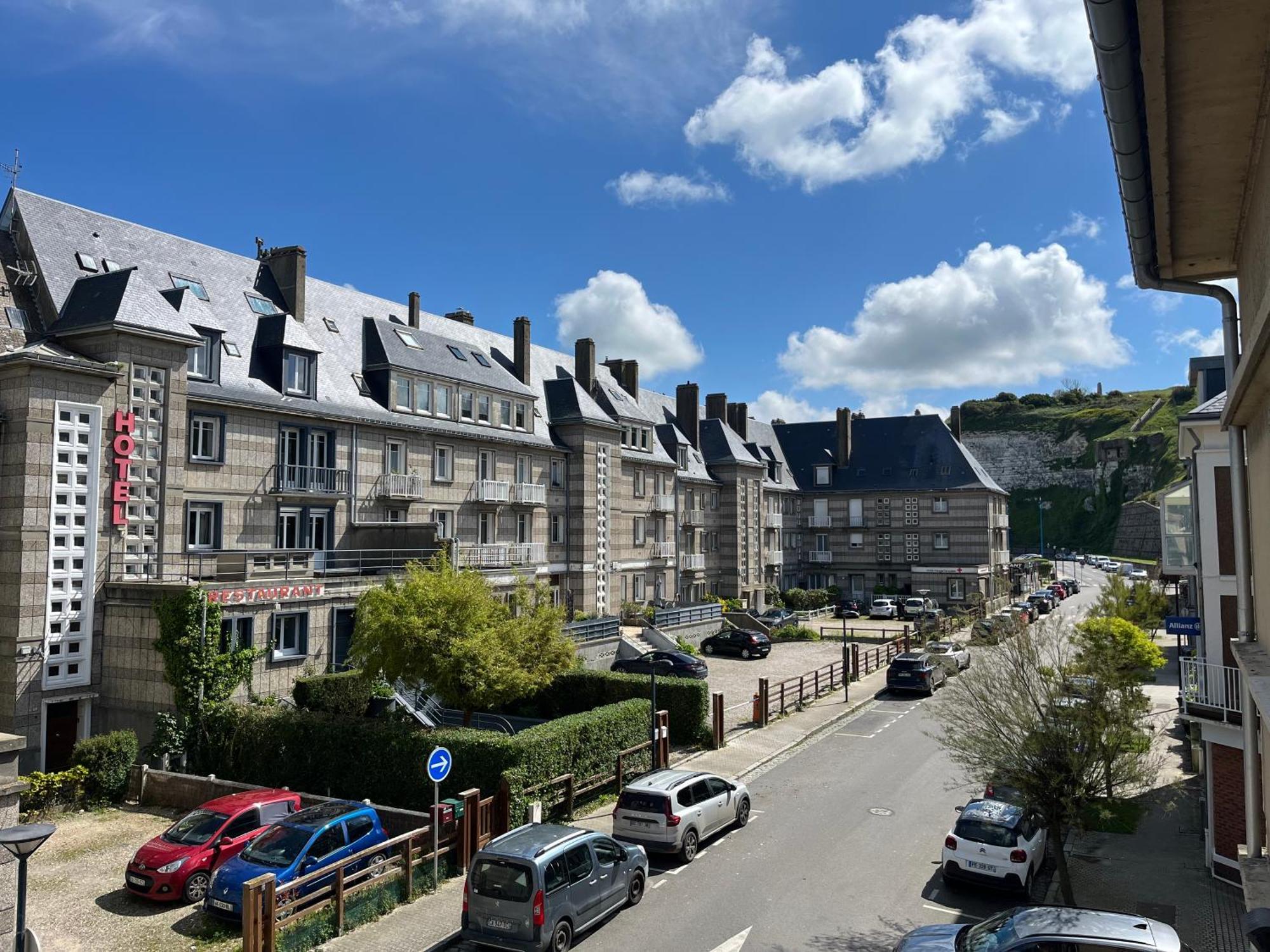 Appartement Meuble En Plein Coeur De St Valery En Caux Saint-Valery-en-Caux Esterno foto